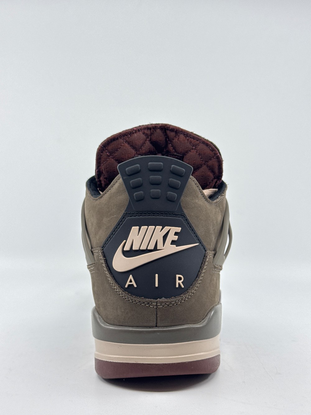 *VNDS* AJ 4 X A MA MANIERE - DARK MOCHA