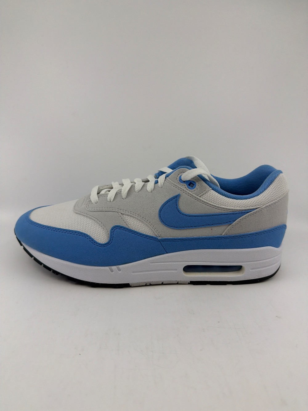*USED* NIKE AIR MAX 1 - WHITE UNIVERSITY BLUE