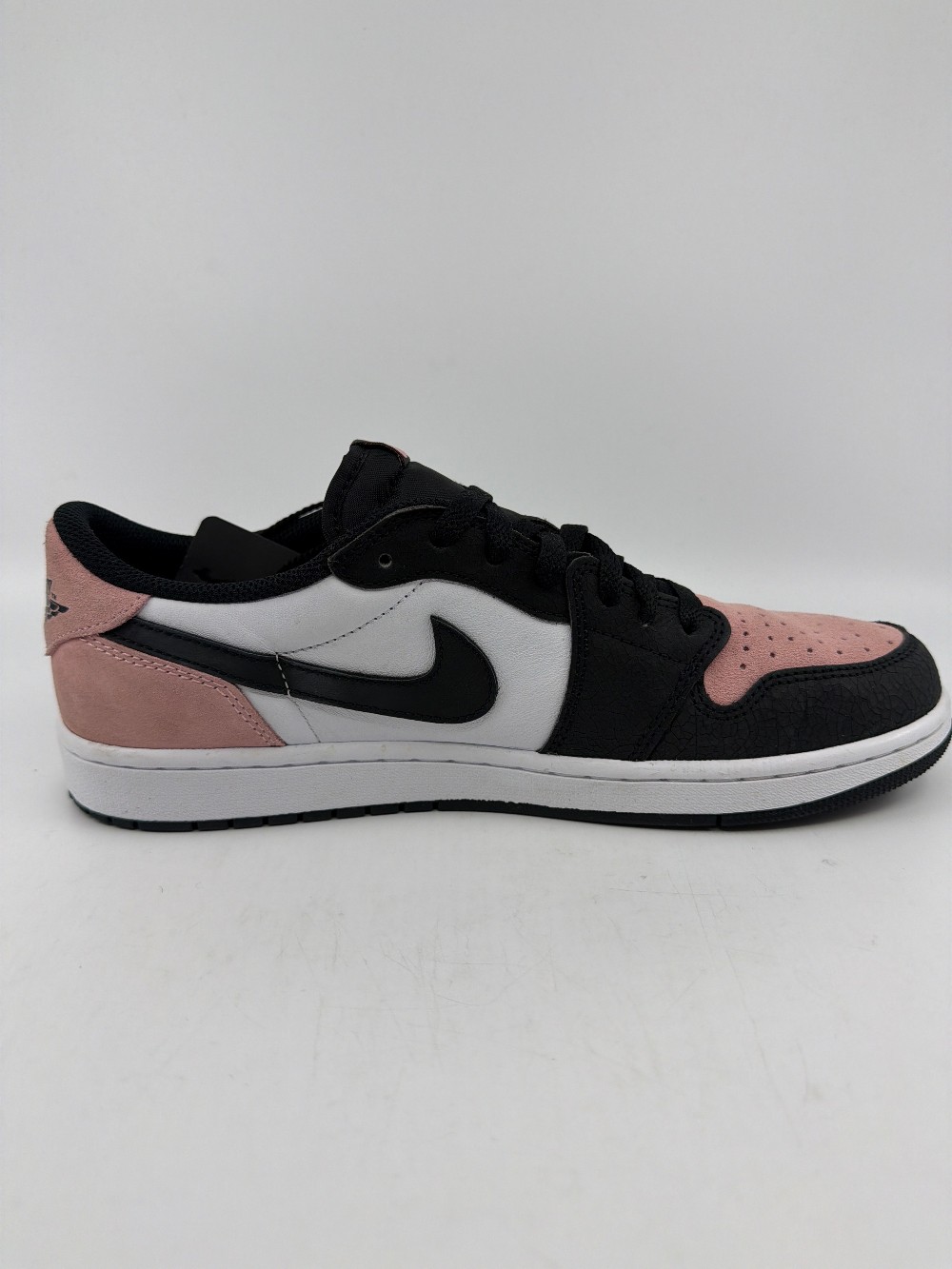 *VNDS* AJ 1 LOW - BLEACHED CORAL