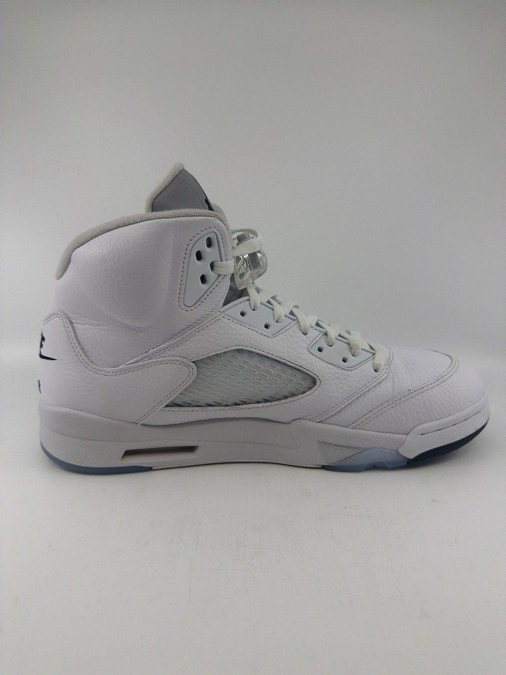 *USED* AJ 5 - WHITE METALLIC (2026)