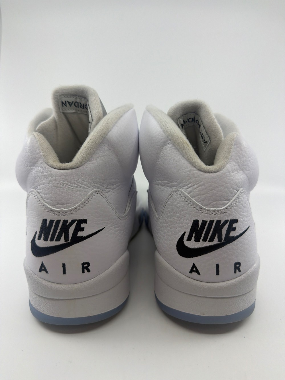 *USED* AJ 5 - WHITE METALLIC (2026)
