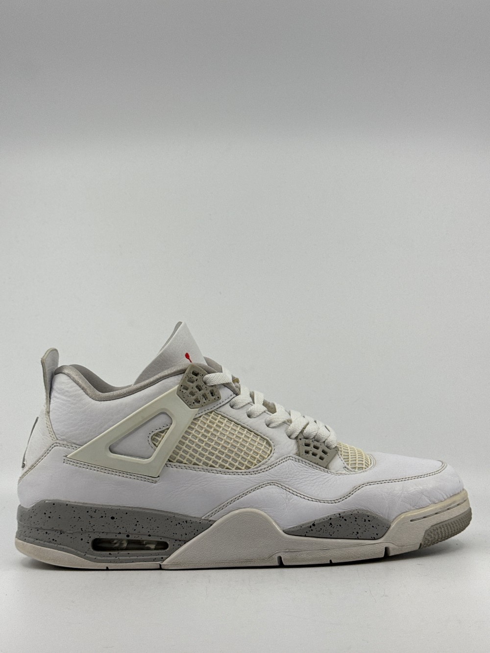 *USED/NO BOX* AJ 4 - WHITE OREO (2021)