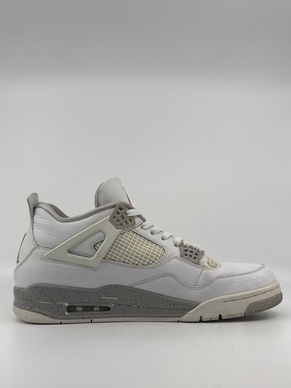 *USED/NO BOX* AJ 4 - WHITE OREO (2021)