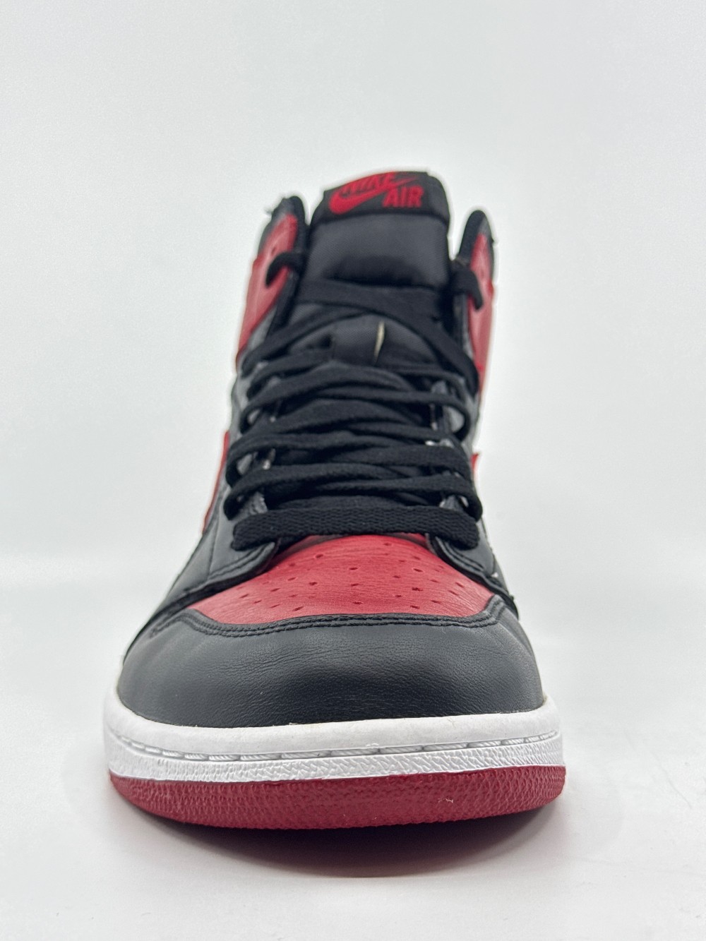 *USED* AJ 1 - BRED BANNED (2016)