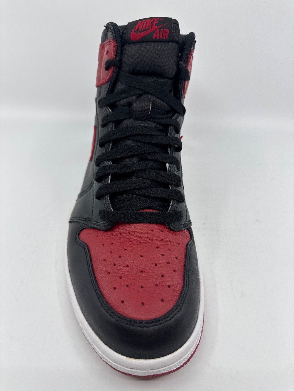 *USED* AJ 1 - BRED BANNED (2016)