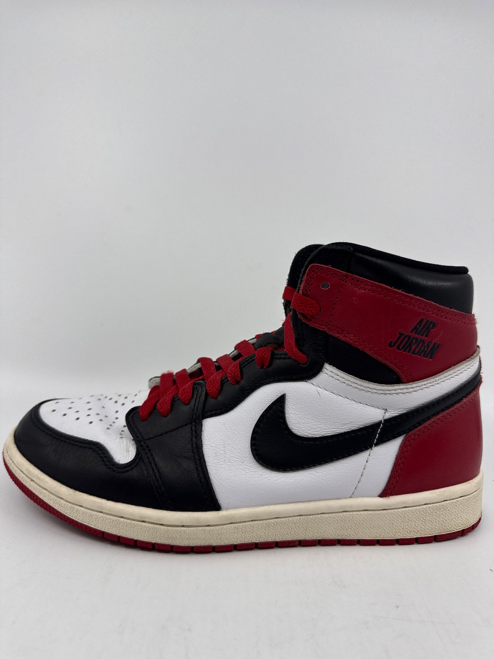 *USED/REP BOX* AJ 1 - BLACK TOE REIMAGINED