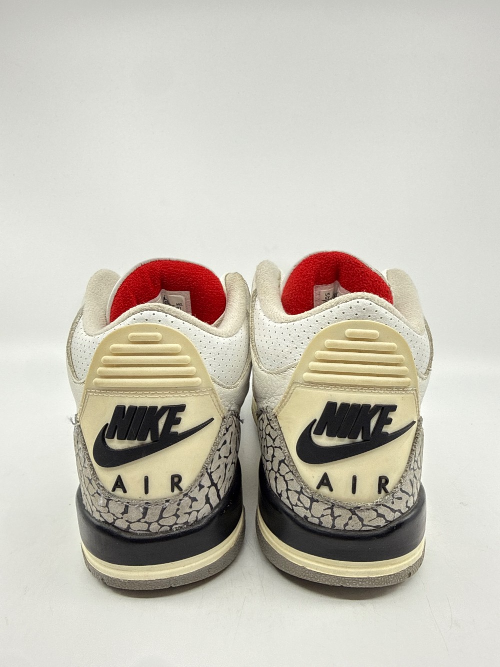 *USED/REP BOX* AJ 3 (GS) - WHITE CEMENT REIMAGINED