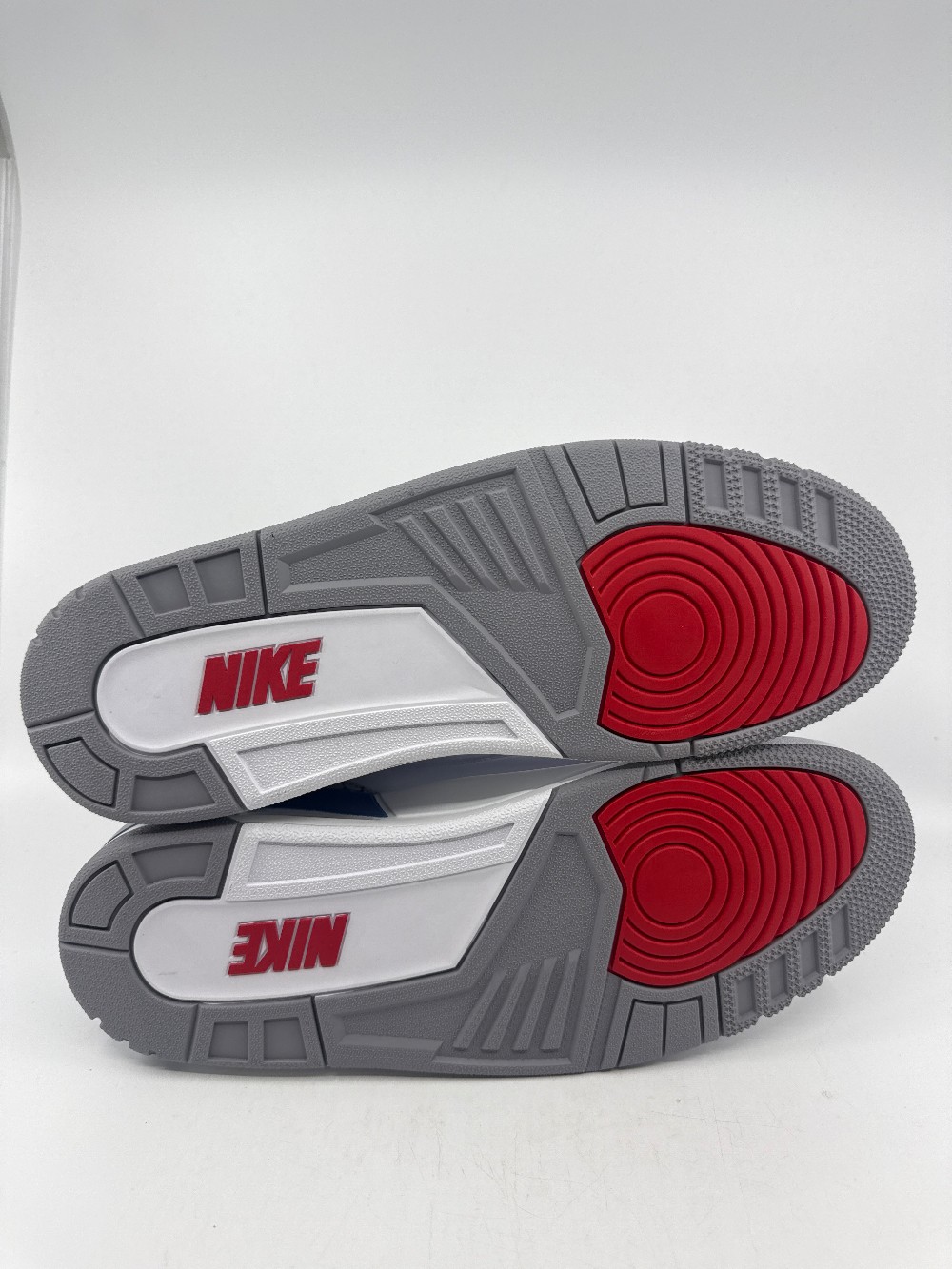 AJ 3 - TRUE BLUE (2026)