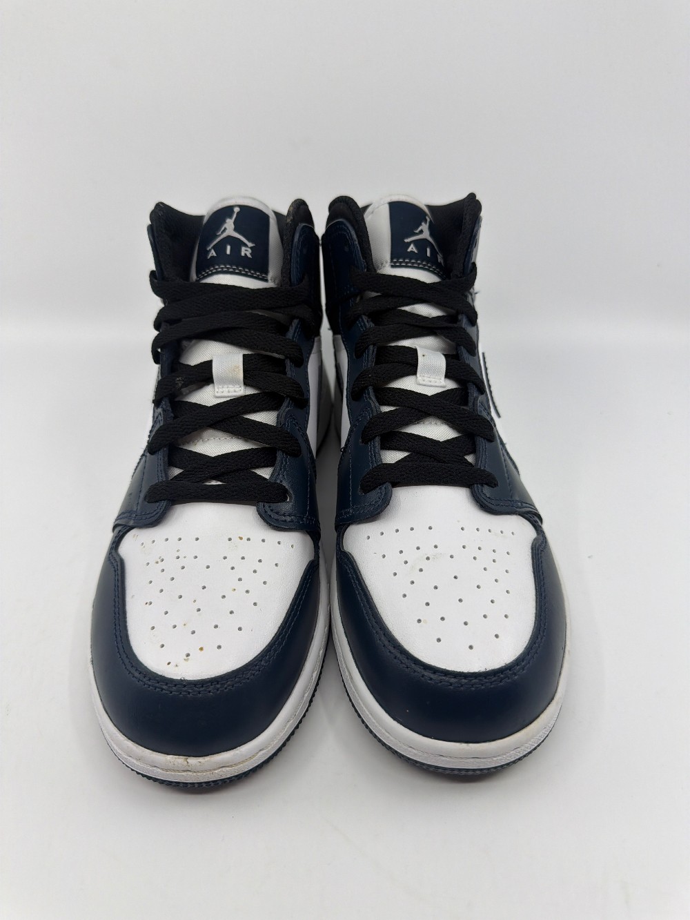 *USED/REP BOX* AJ 1 MID (GS) - ARMORY NAVY