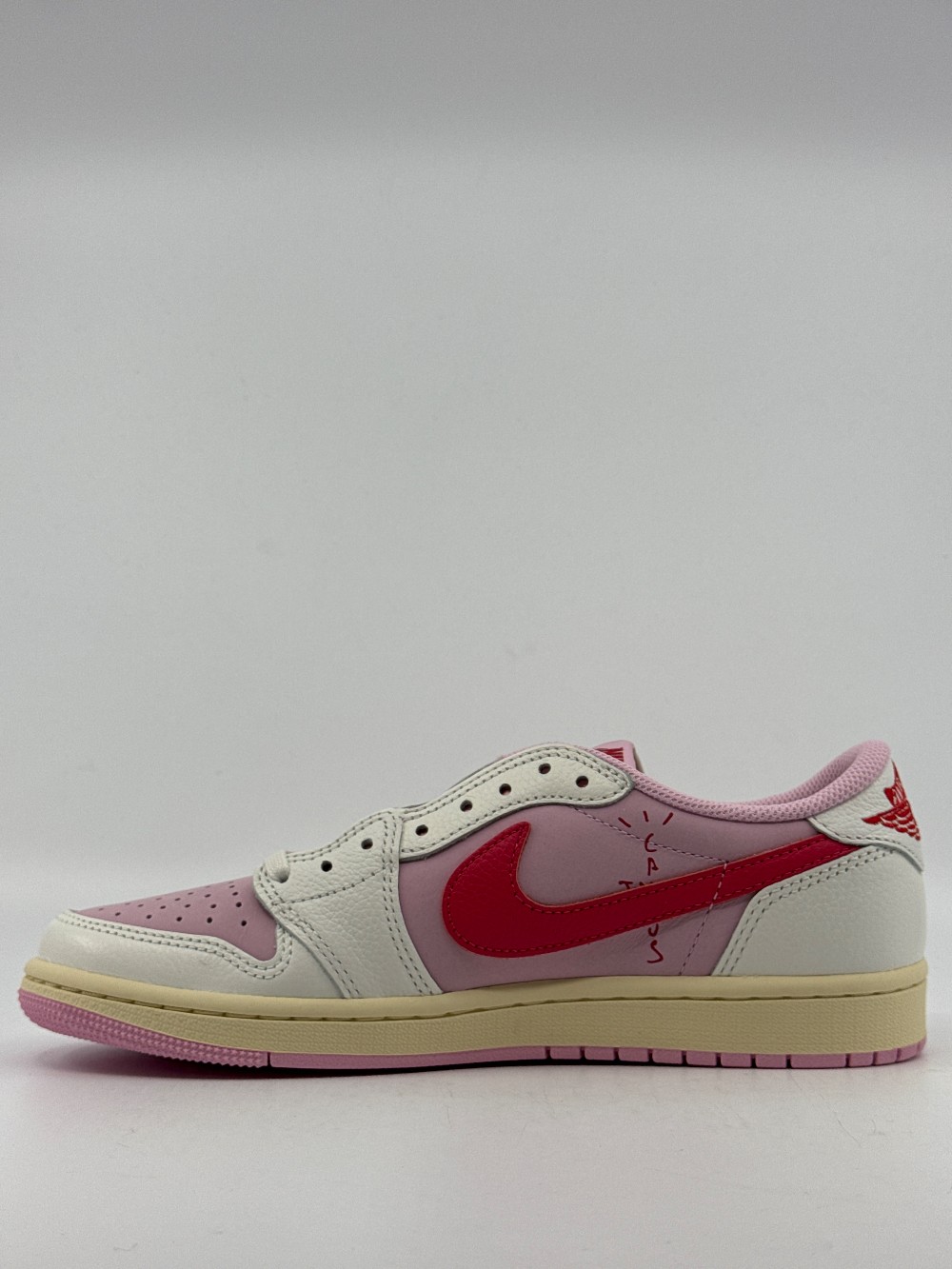 AJ 1 LOW X TRAVIS SCOTT - TROPICAL PINK