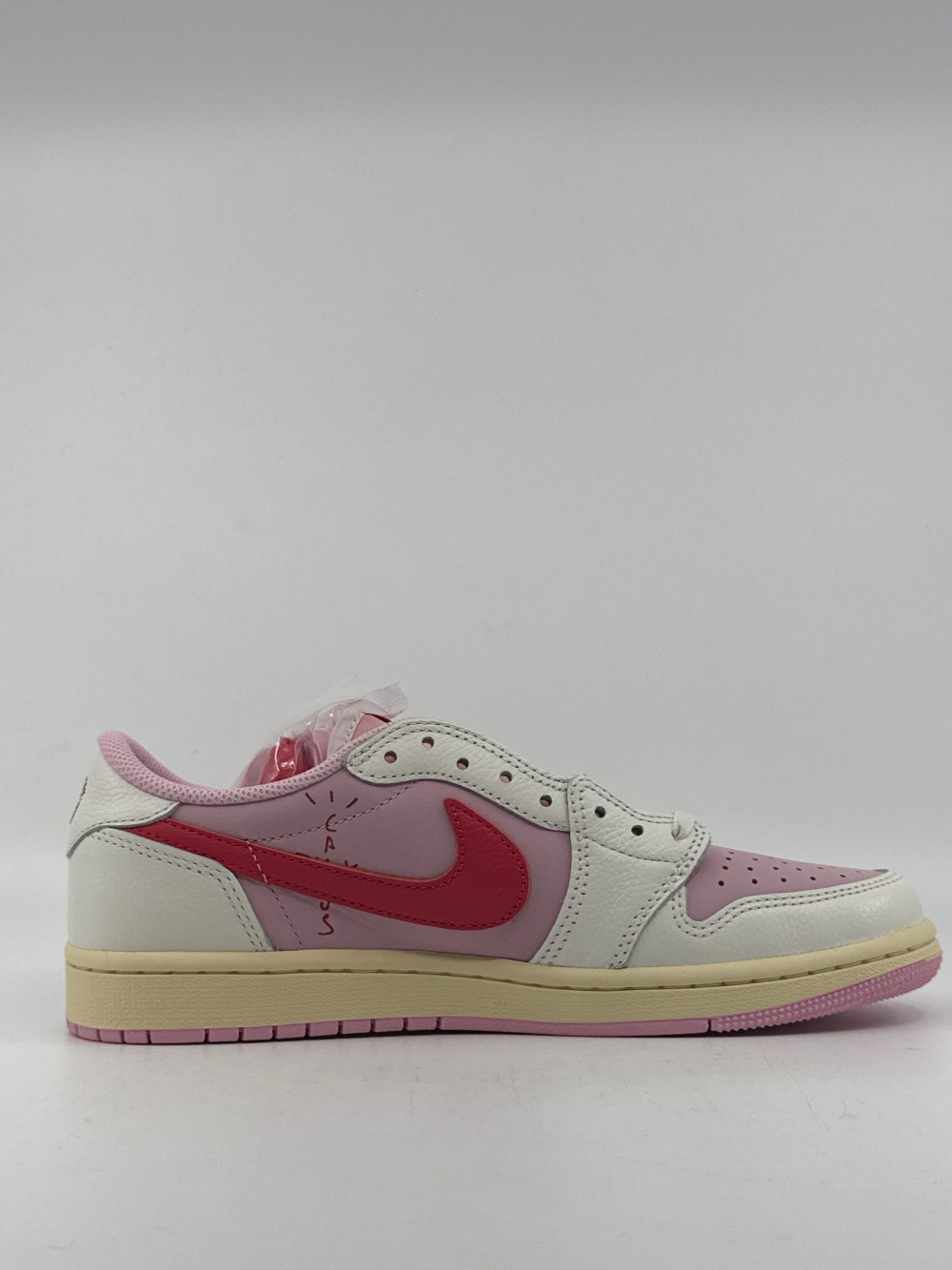 AJ 1 LOW X TRAVIS SCOTT - TROPICAL PINK