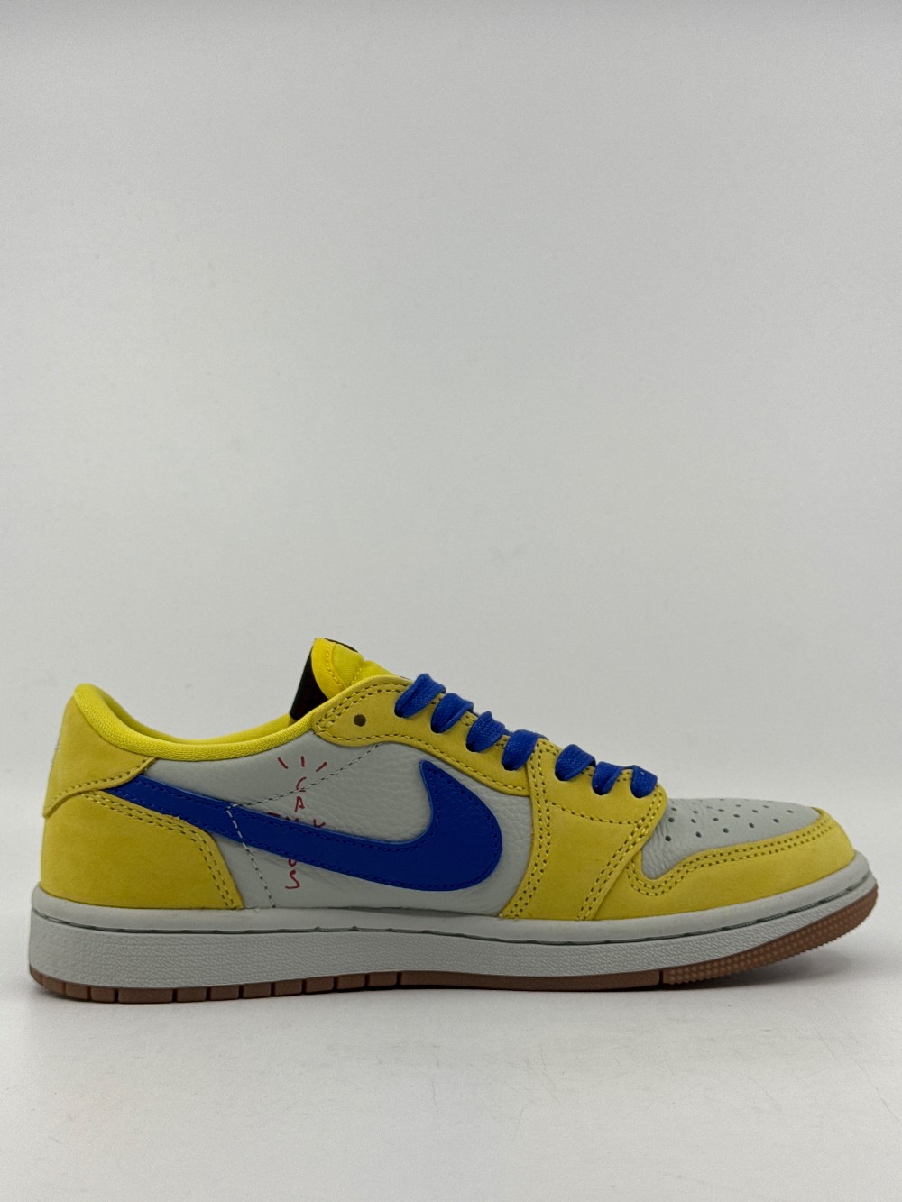 *USED* AJ 1 LOW X TRAVIS SCOTT (W) - CANARY