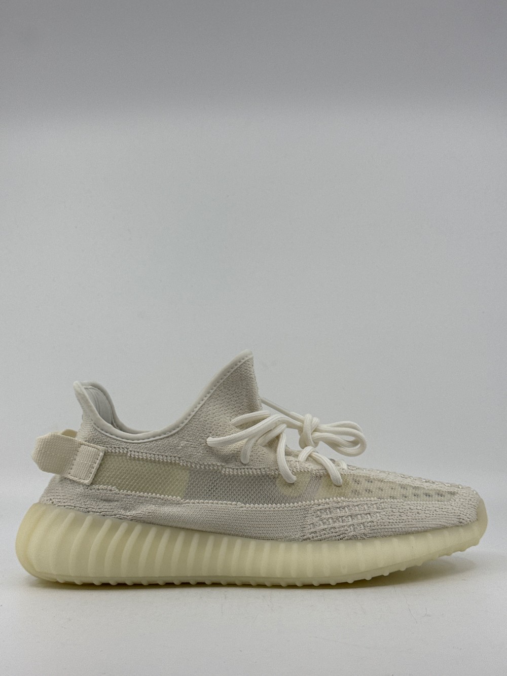 YEEZY 350 BOOST V2 - BONE