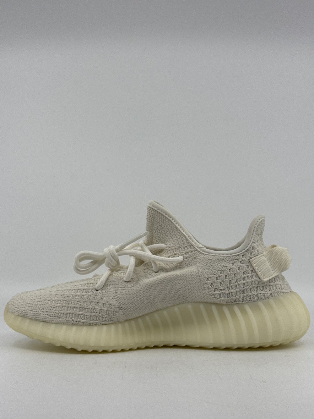 YEEZY 350 BOOST V2 - BONE