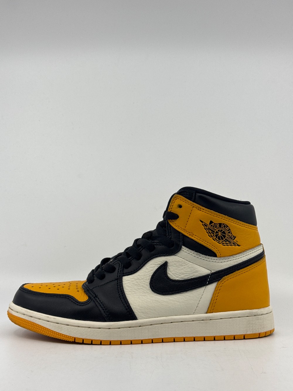 *USED* AJ 1 - TAXI