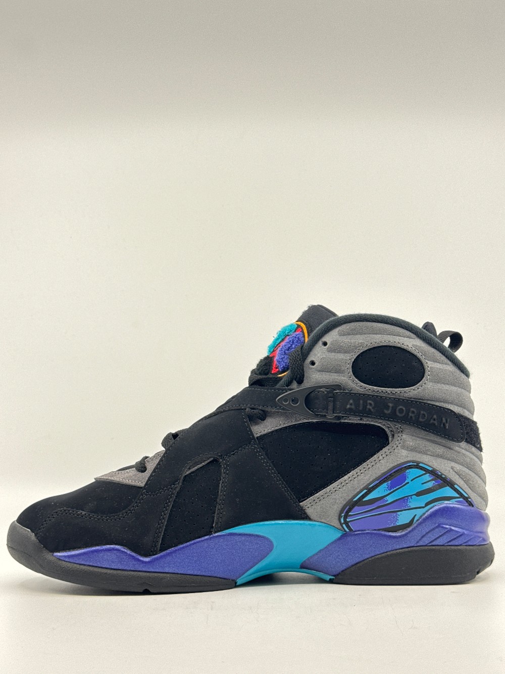 *USED* AJ 8 - AQUA (2025)