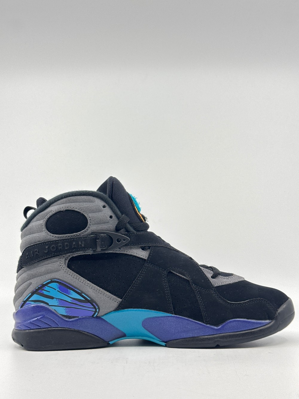 *USED* AJ 8 - AQUA (2025)