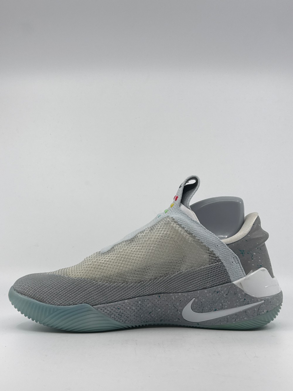 NIKE ADAPT BB - MAG (US CHARGER)