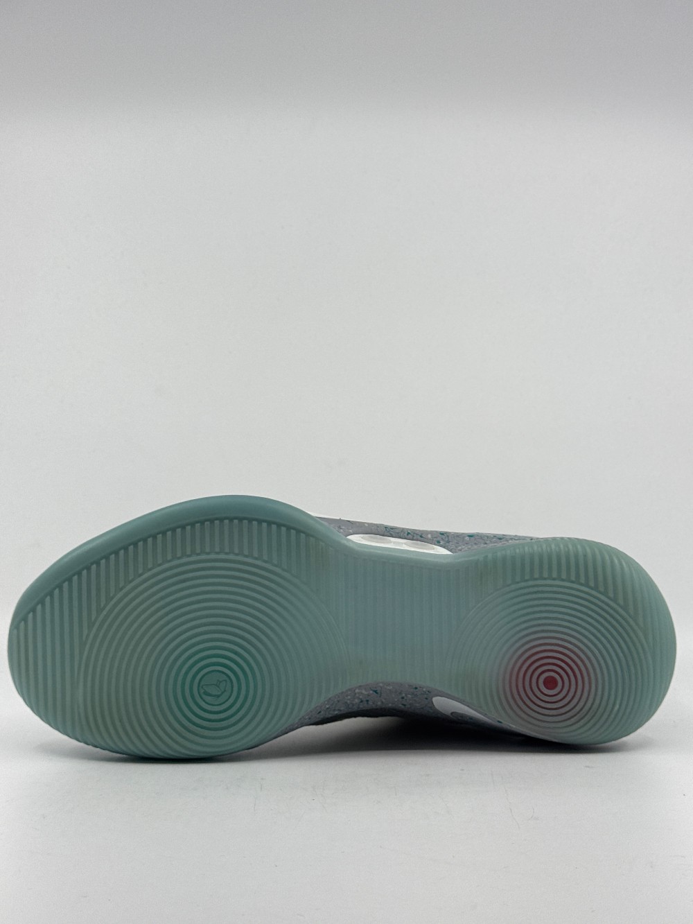 NIKE ADAPT BB - MAG (US CHARGER)