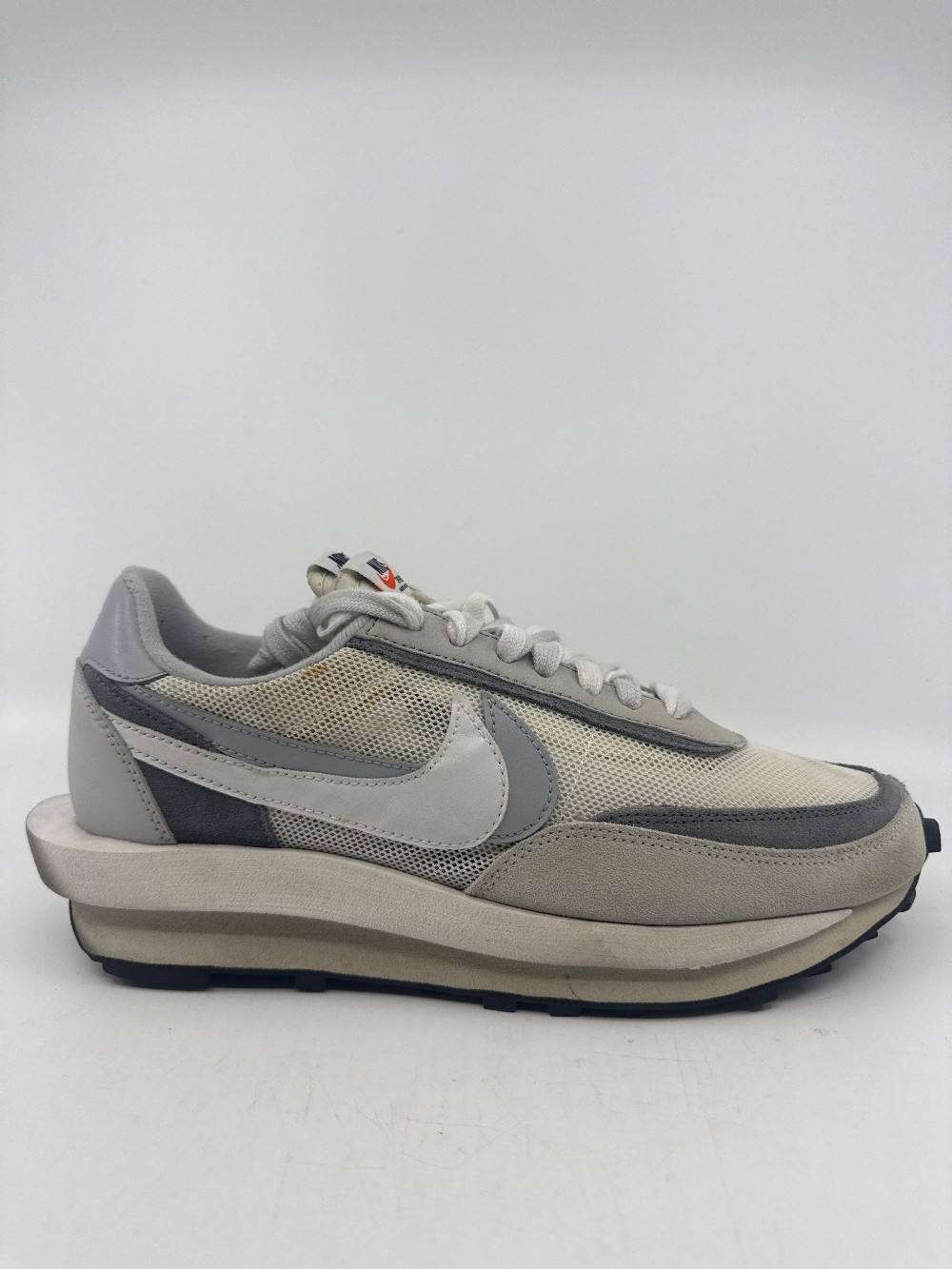 *USED* NIKE LD WAFFLE X SACAI - SUMMIT WHITE