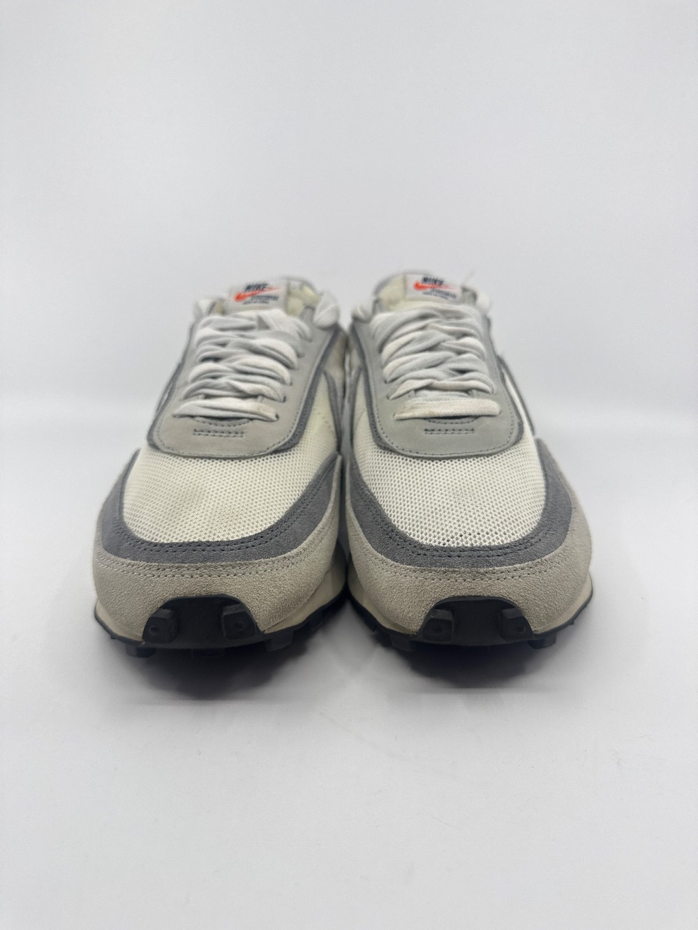 *USED* NIKE LD WAFFLE X SACAI - SUMMIT WHITE