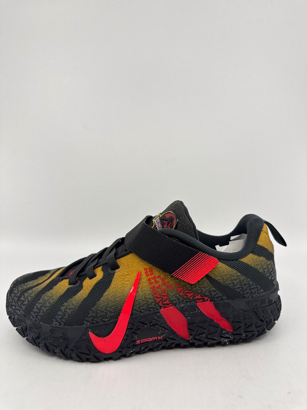 *USED* NIKE JA 3 (PS) - JURASSIC PARK RAPTOR
