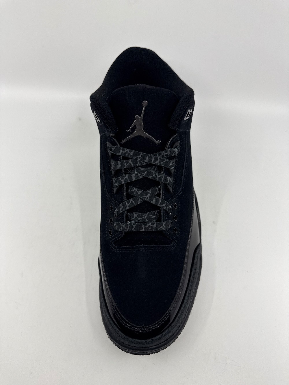 AJ 3 - BLACK CAT (2025)
