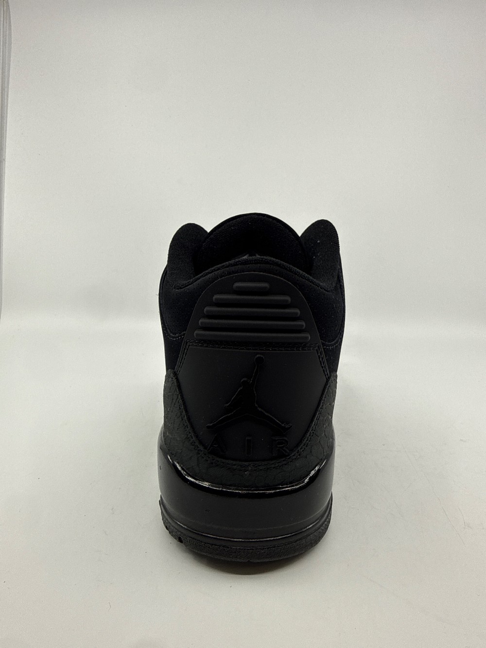 AJ 3 - BLACK CAT (2025)