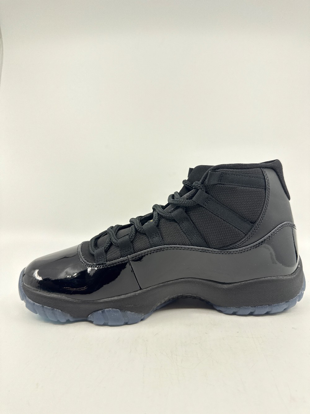 AJ 11 - GAMMA BLUE (2025)