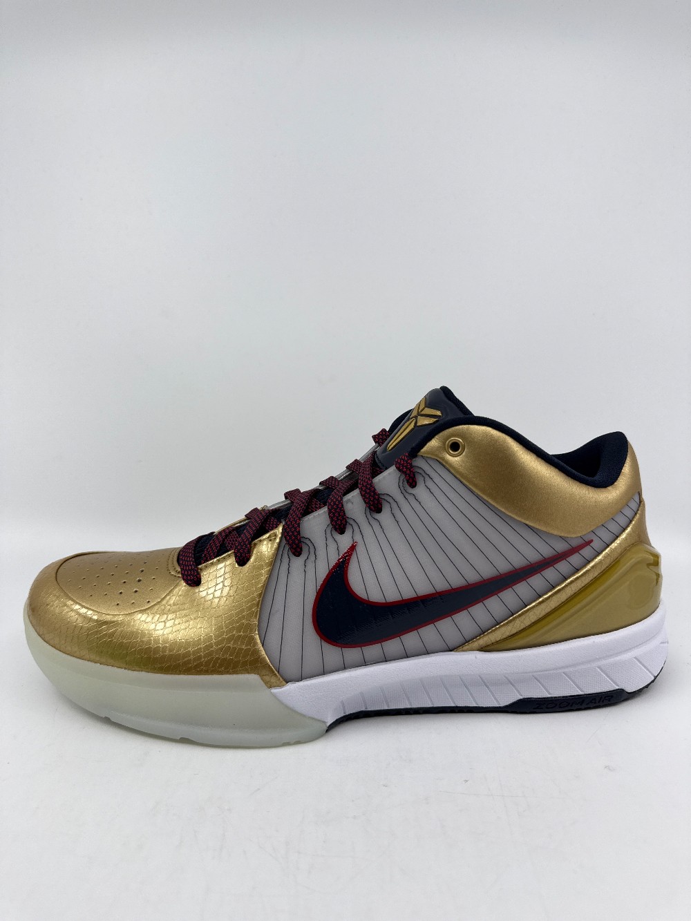 NIKE KOBE 4 PROTRO - GOLD MEDAL (2024)