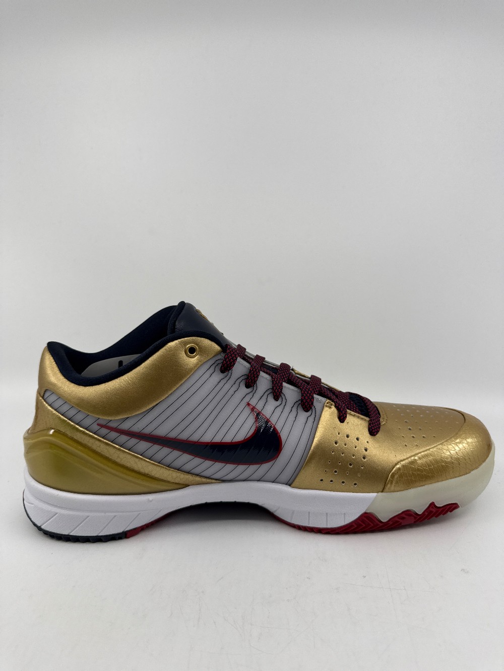 NIKE KOBE 4 PROTRO - GOLD MEDAL (2024)