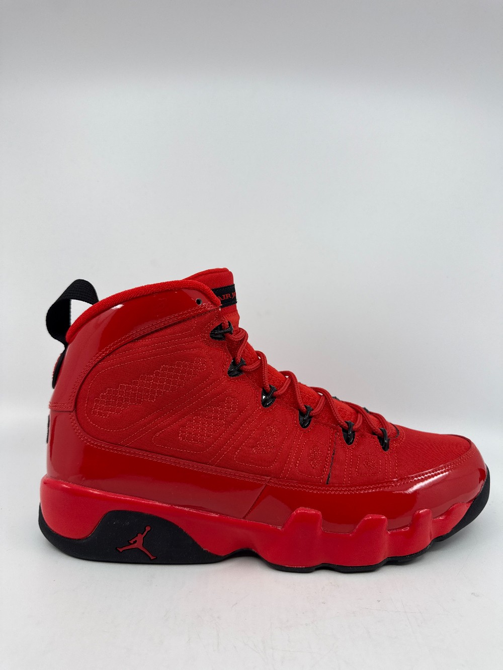 *VNDS* AJ 9 - CHILE RED
