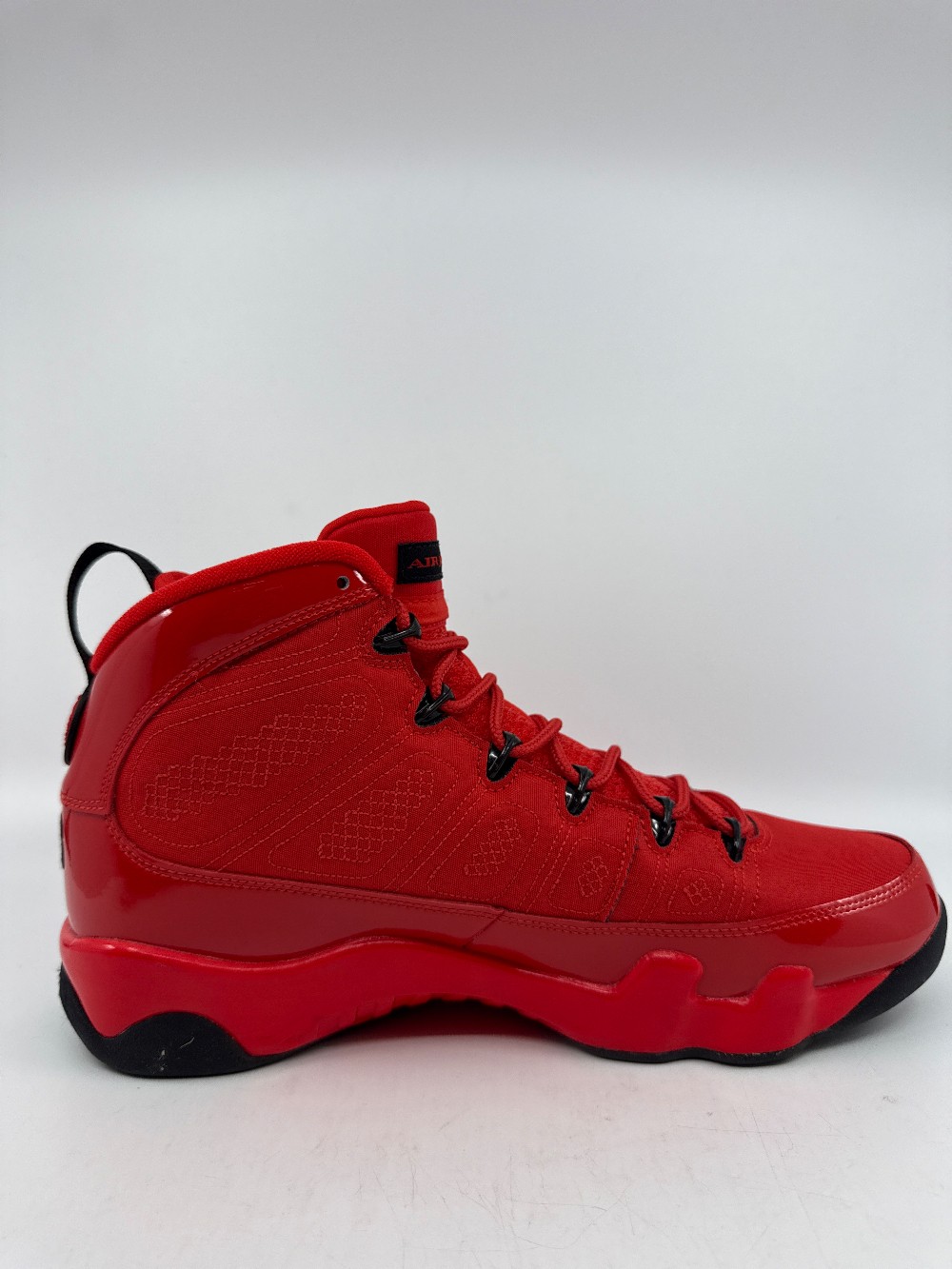 *VNDS* AJ 9 - CHILE RED