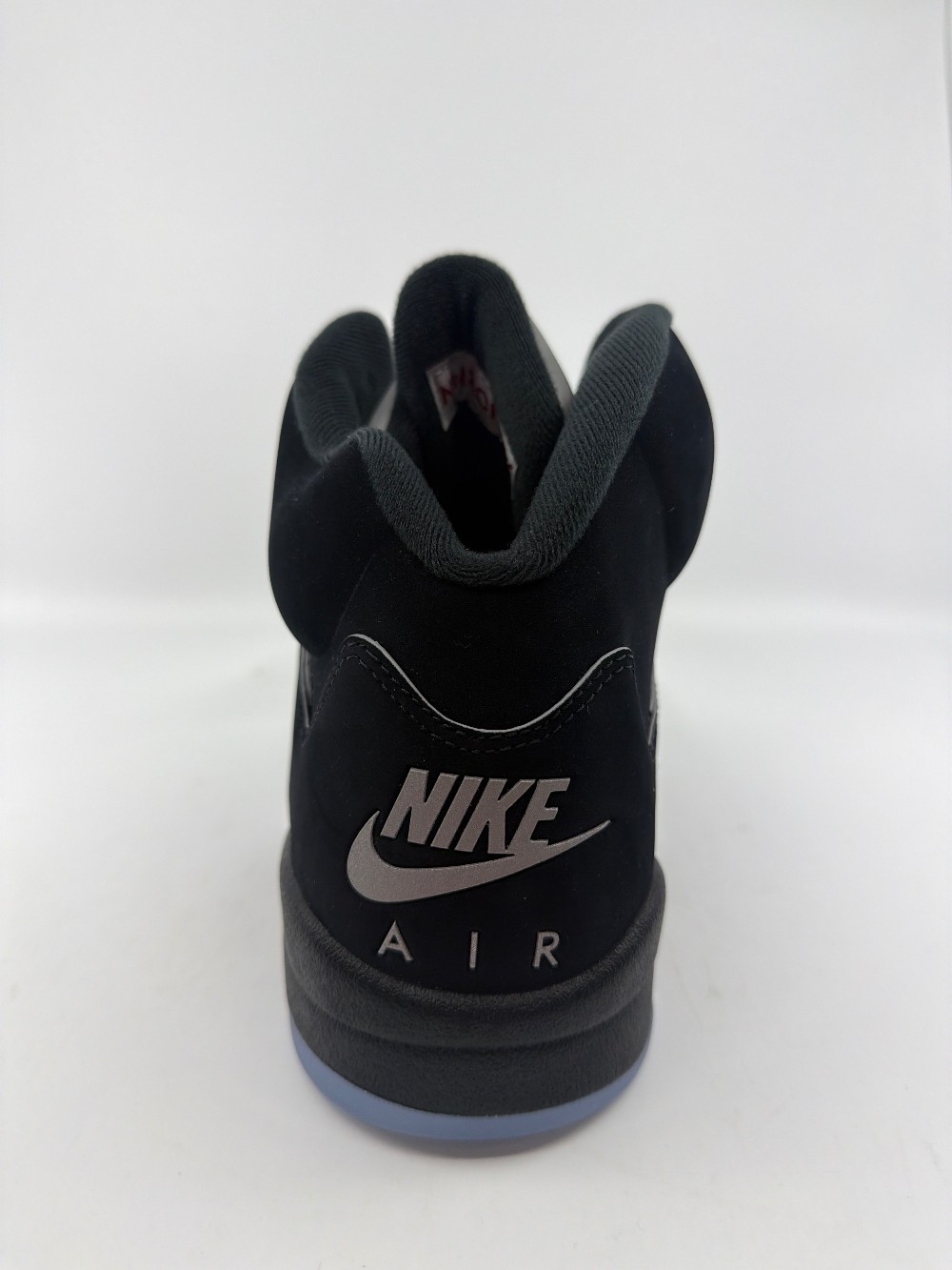 AJ 5 - BLACK METALLIC REIMAGINED