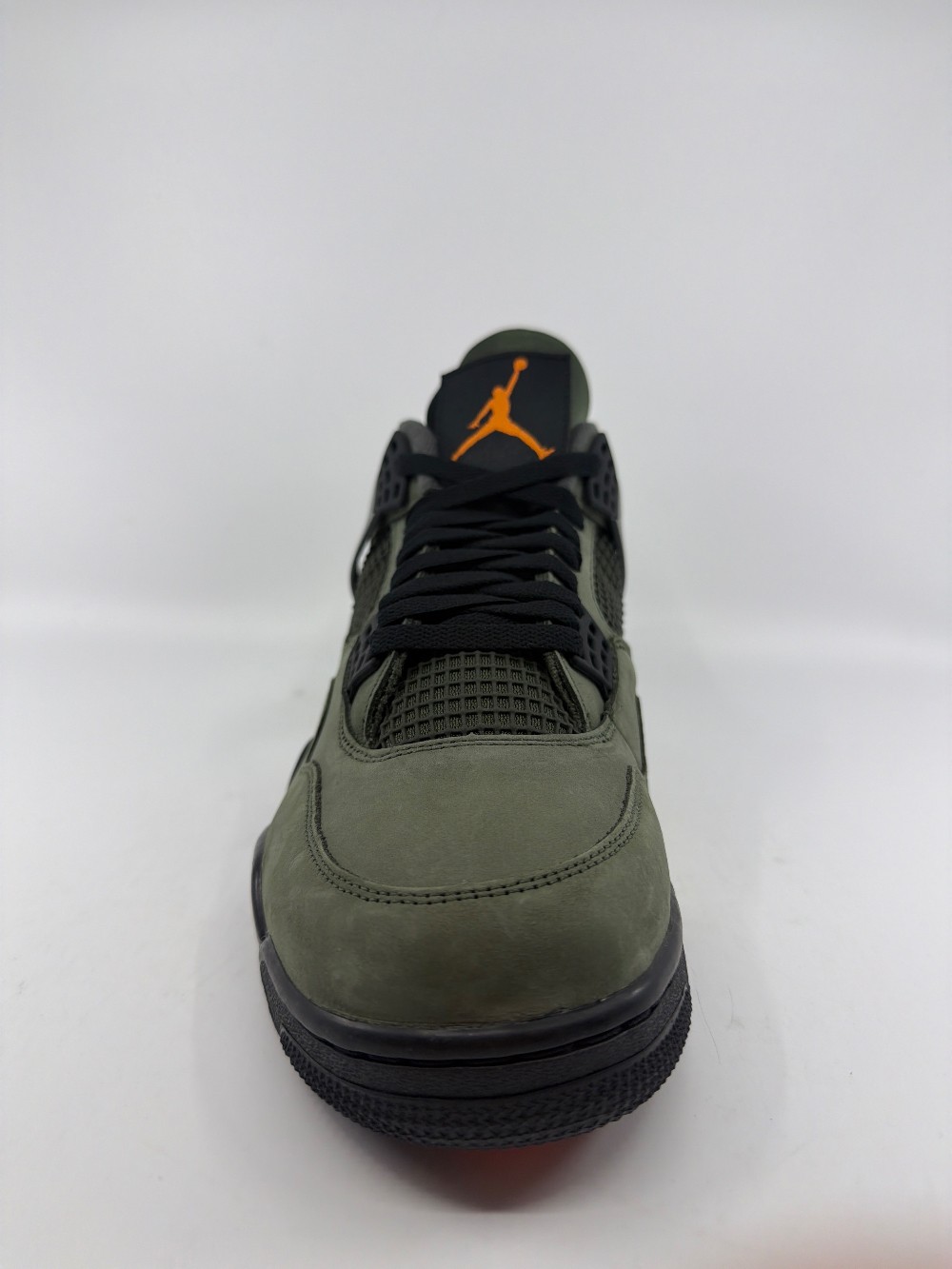 AJ 4 - UNDEFEATED (2025)