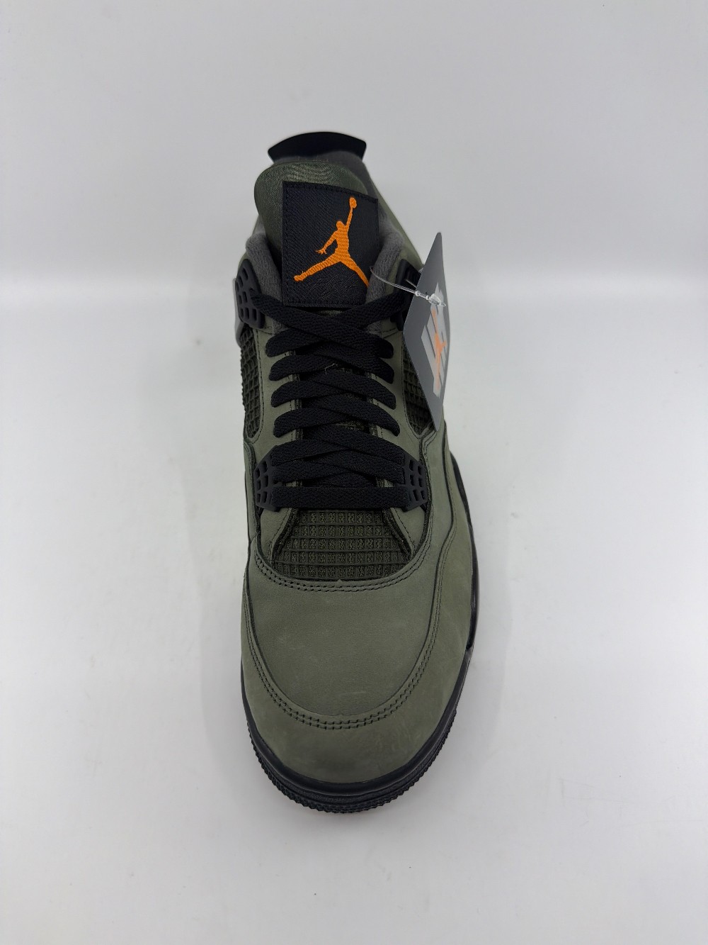 AJ 4 - UNDEFEATED (2025)