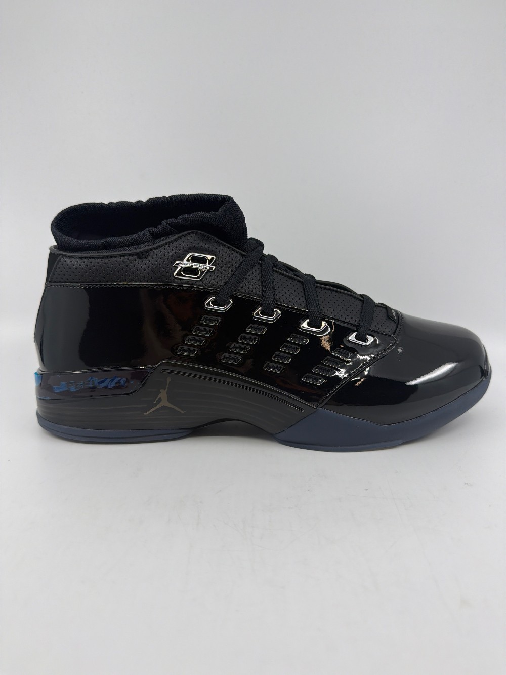 AJ 17 LOW - BLACK PATENT