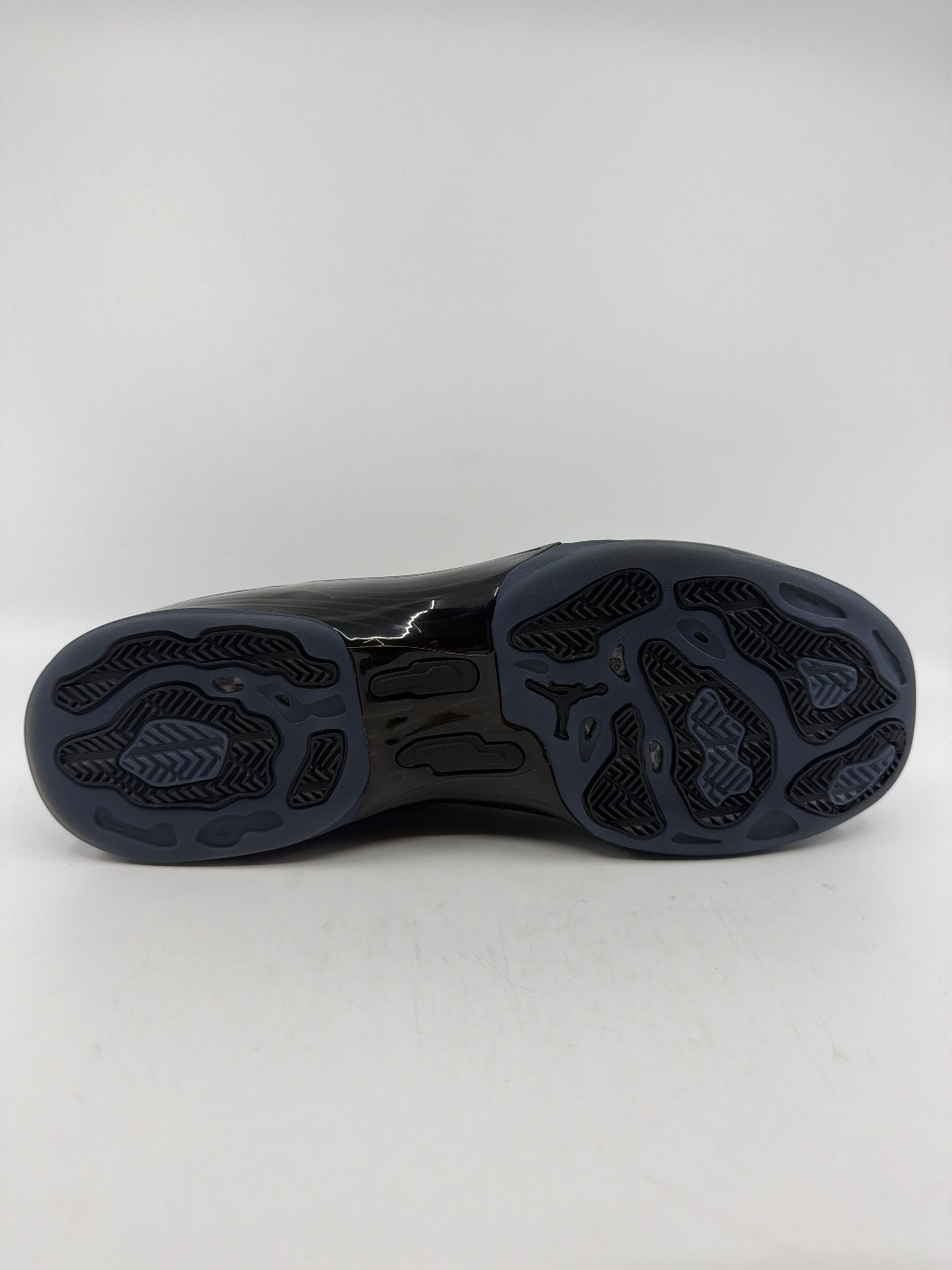 AJ 17 LOW - BLACK PATENT