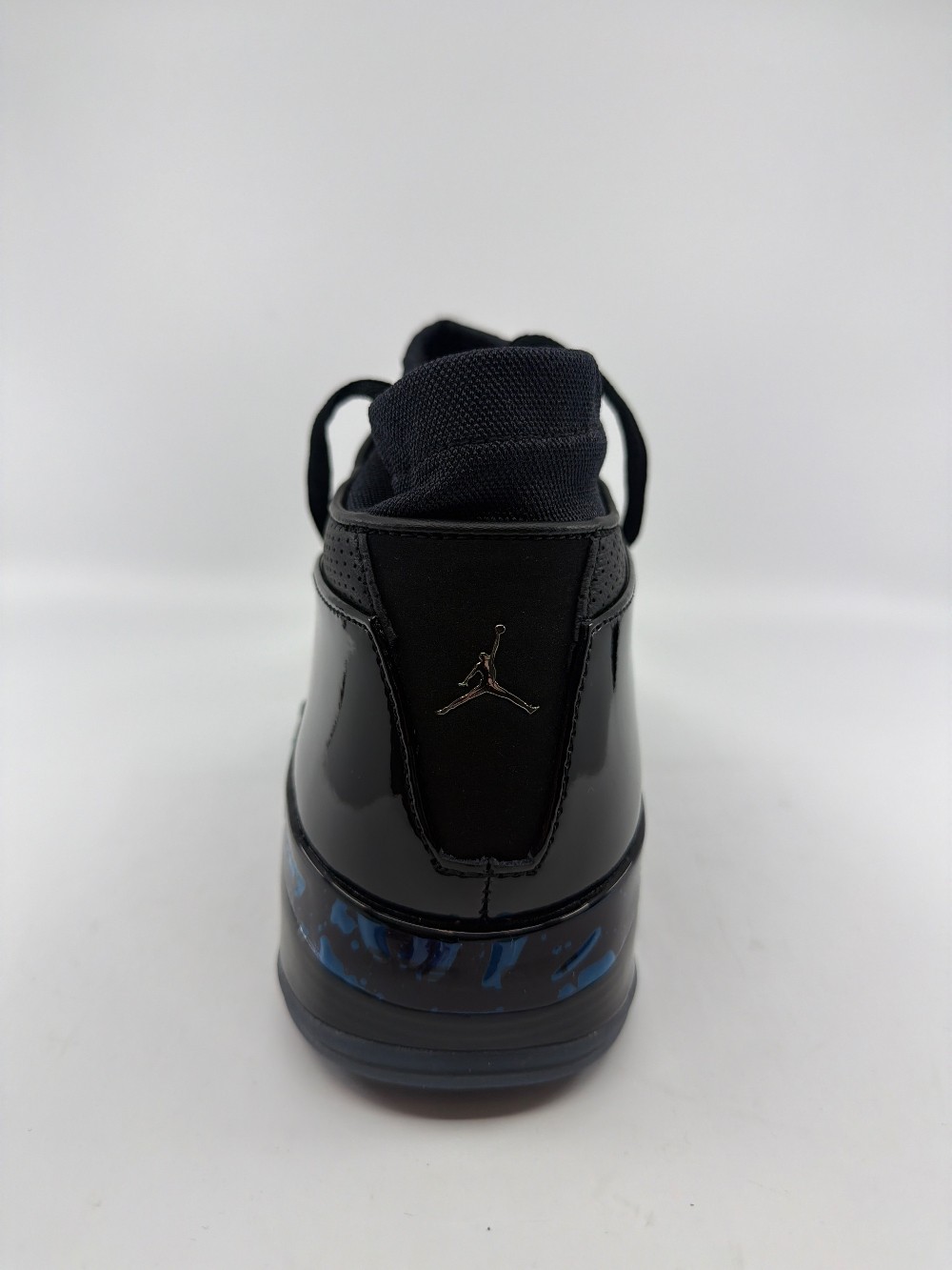 AJ 17 LOW - BLACK PATENT