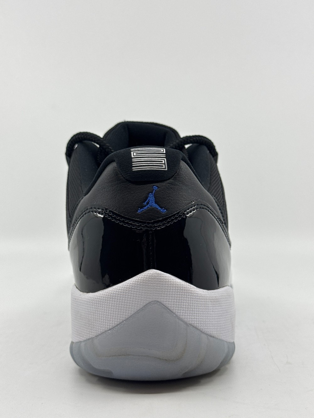 *USED* AJ 11 LOW - SPACE JAM
