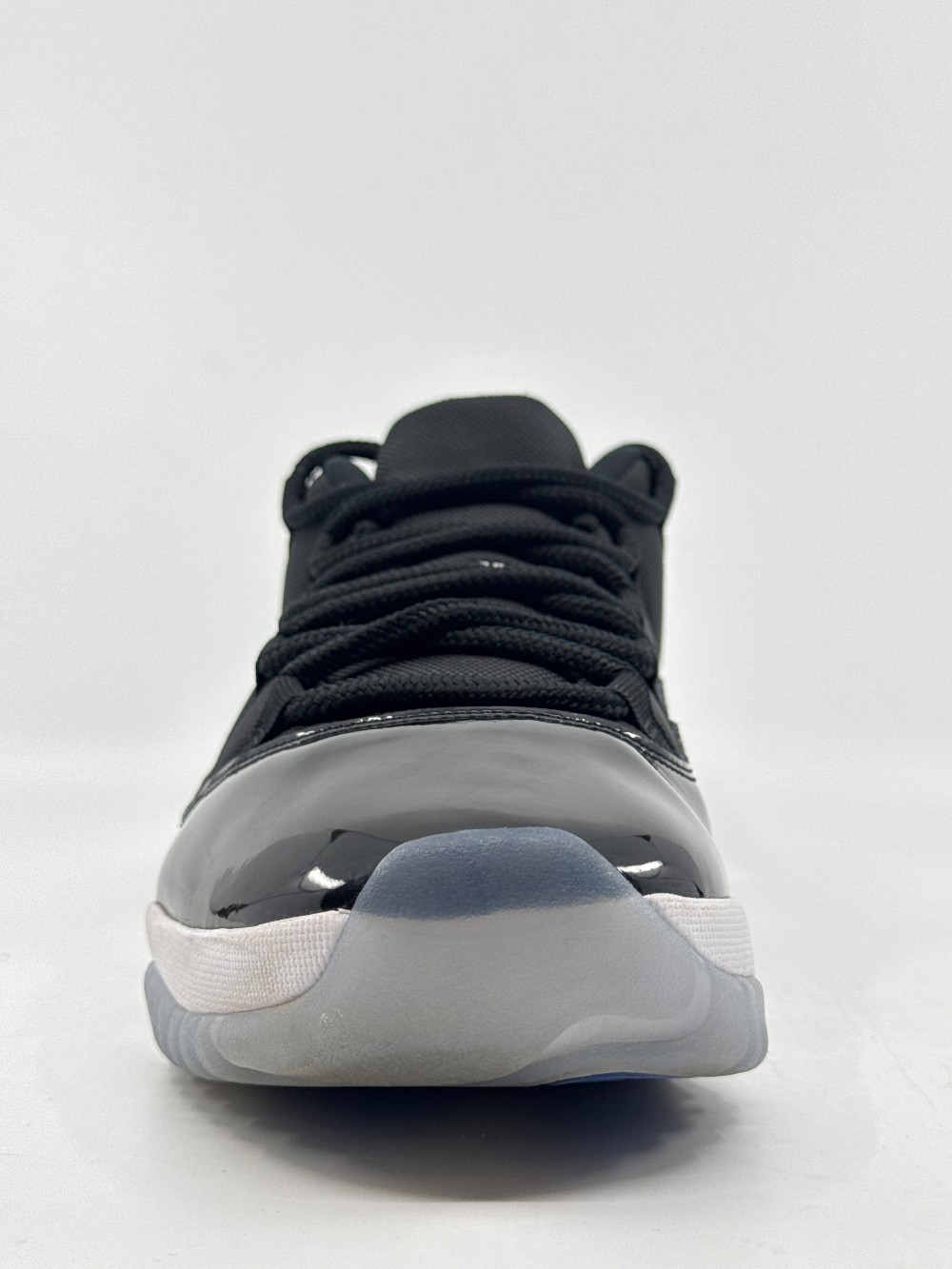 *USED* AJ 11 LOW - SPACE JAM