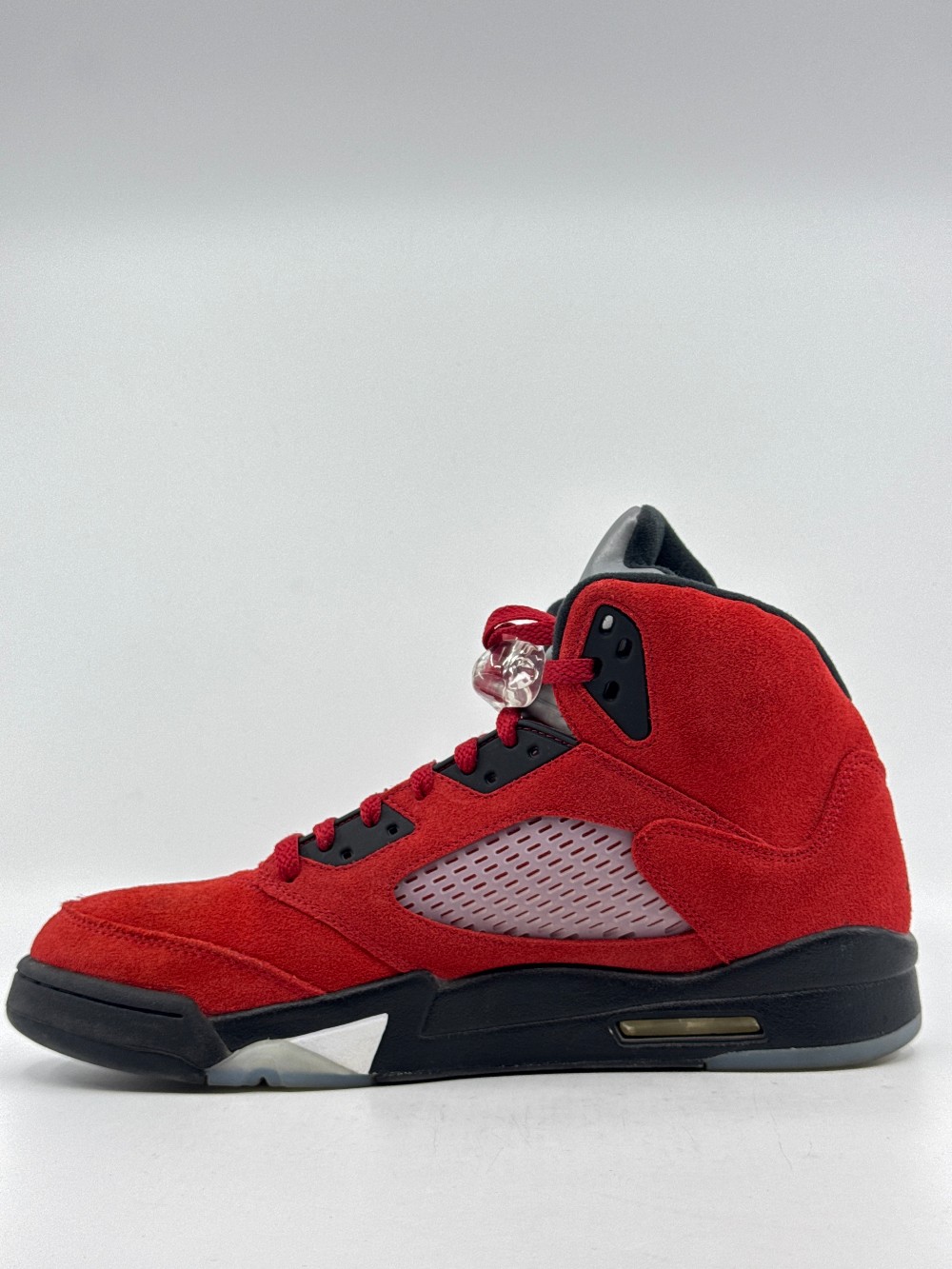 *USED* AJ 5 - RAGING BULL (2021)