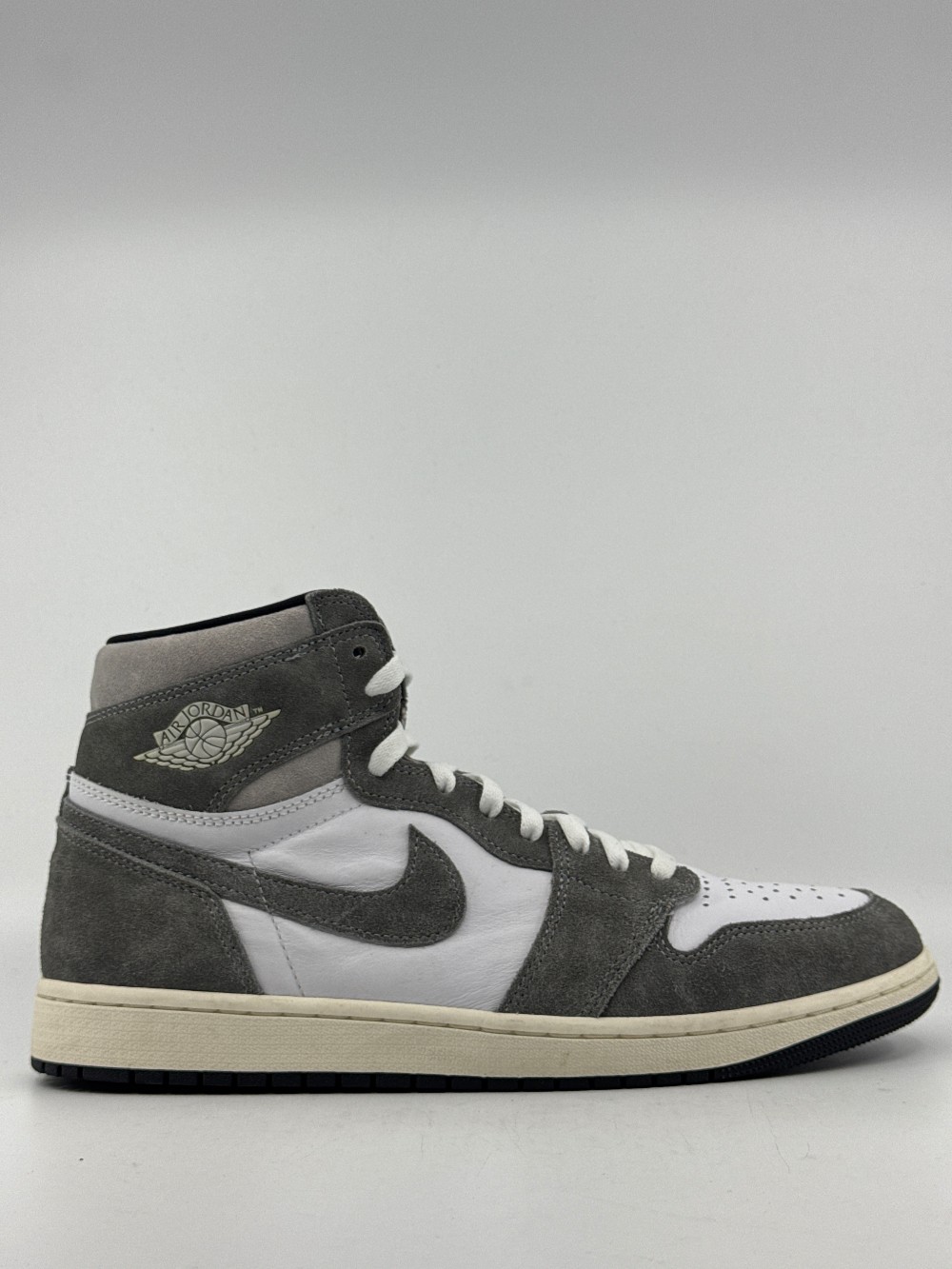 *USED* AJ 1 - WASHED BLACK
