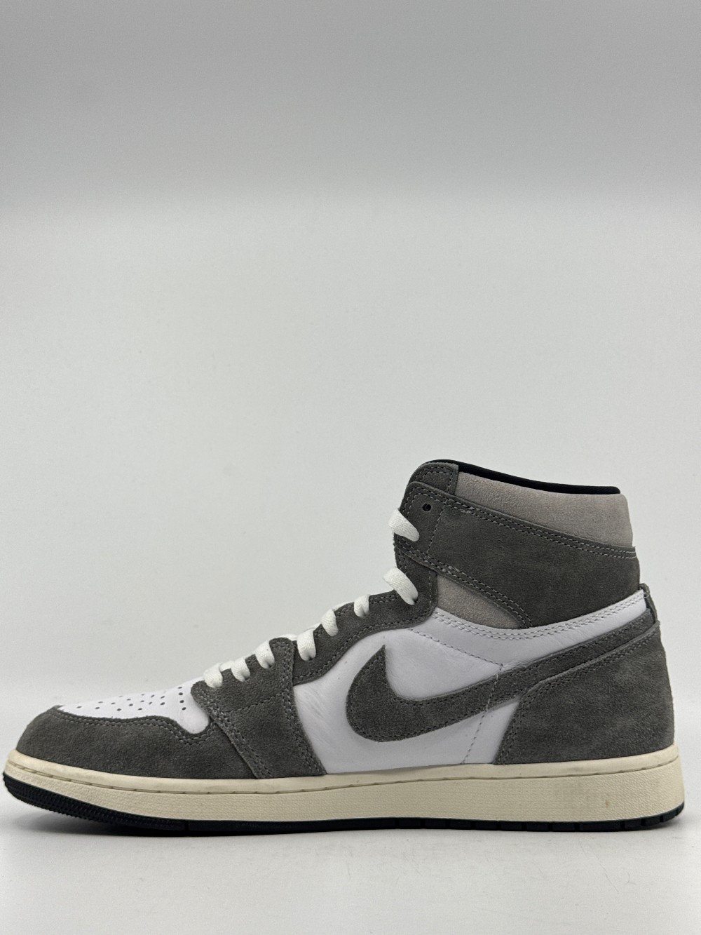 *USED* AJ 1 - WASHED BLACK