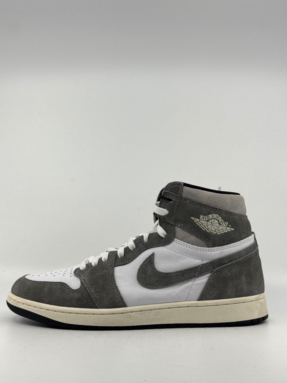 *USED* AJ 1 - WASHED BLACK