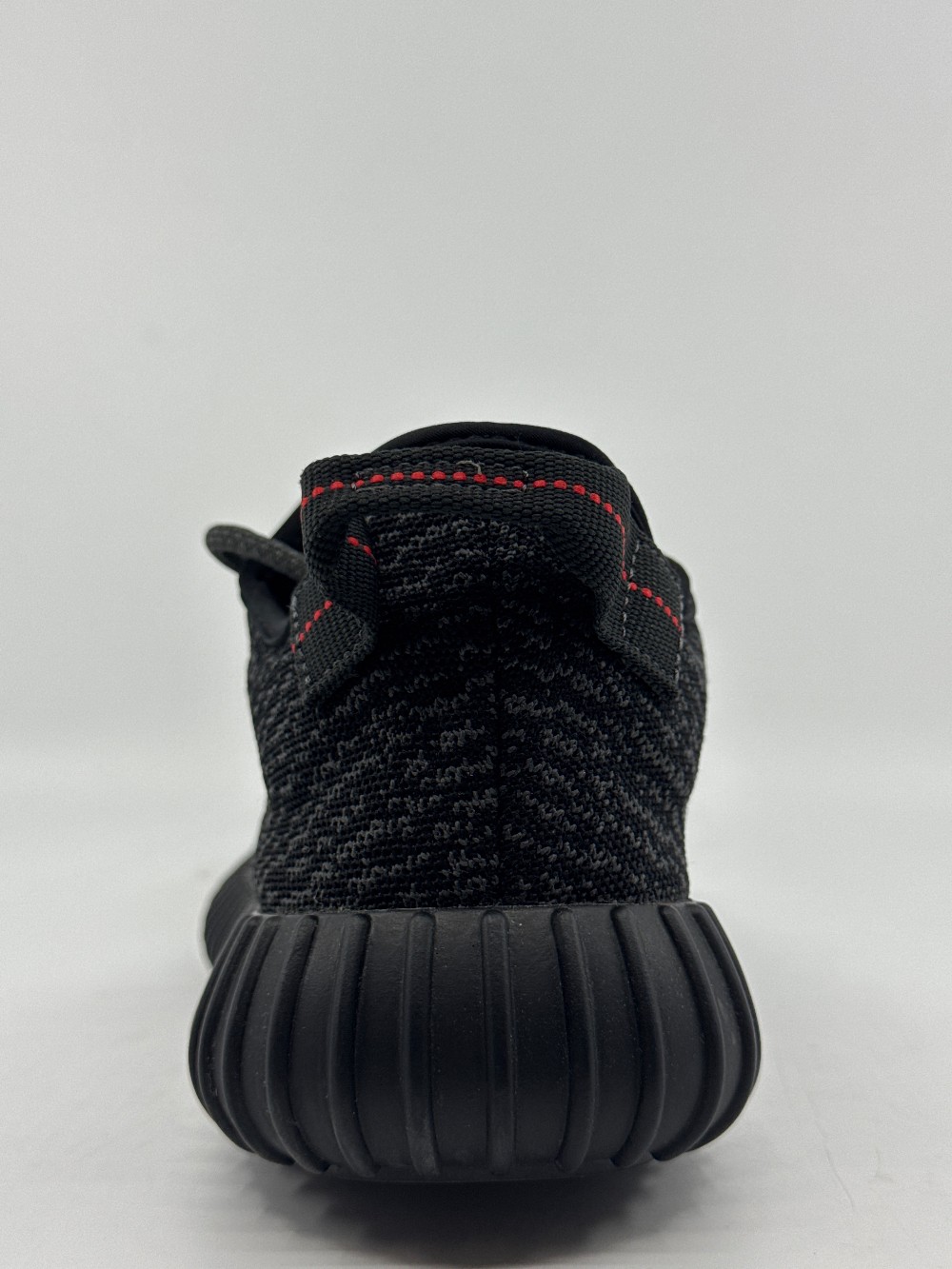 *USED* YEEZY BOOST 350 - PIRATE BLACK (2023)