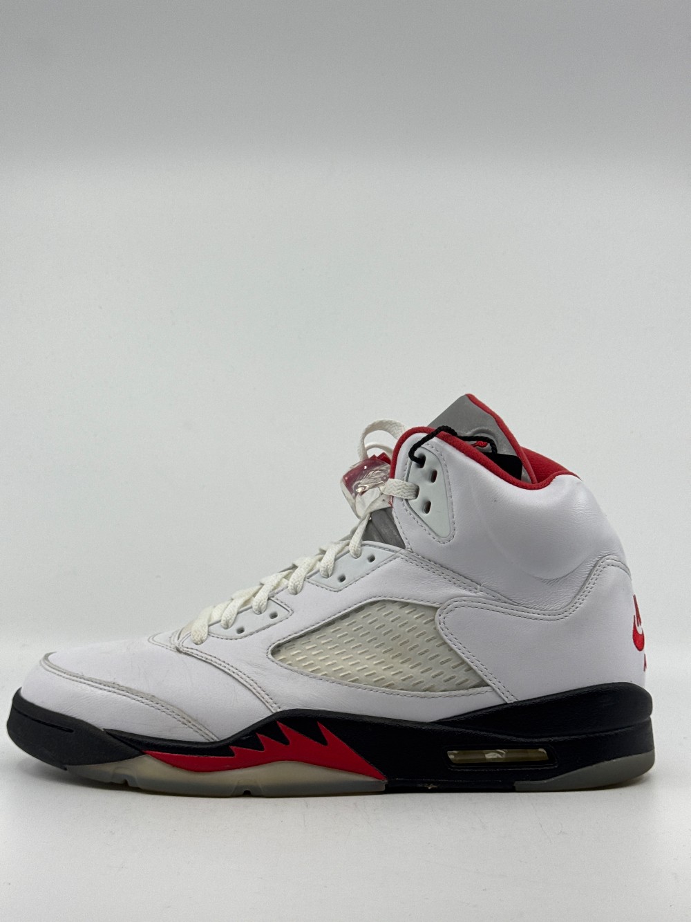 *USED* AJ 5 - FIRE RED SILVER TONGUE (2020)