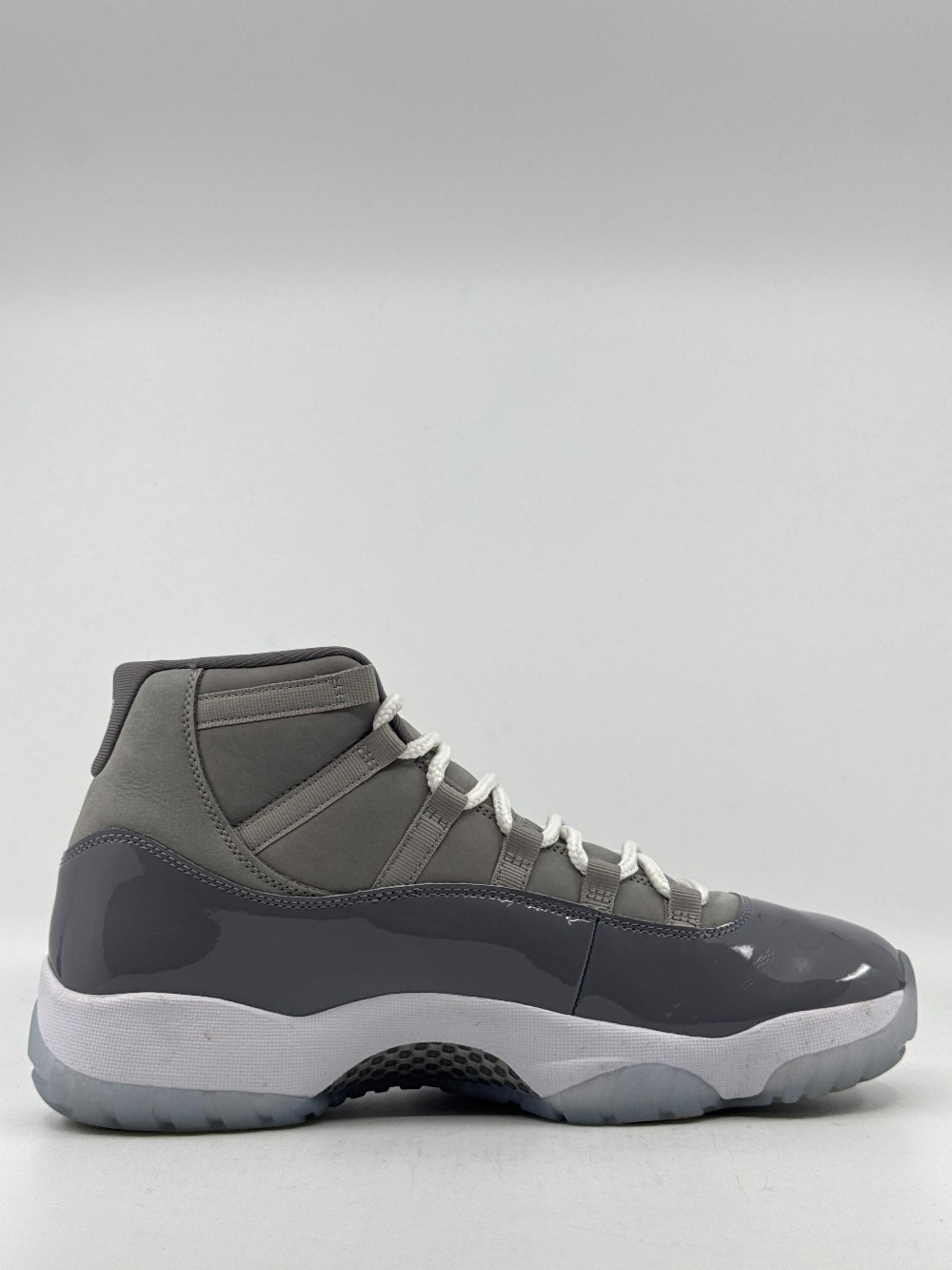 *USED* AJ 11 - COOL GREY (2021)