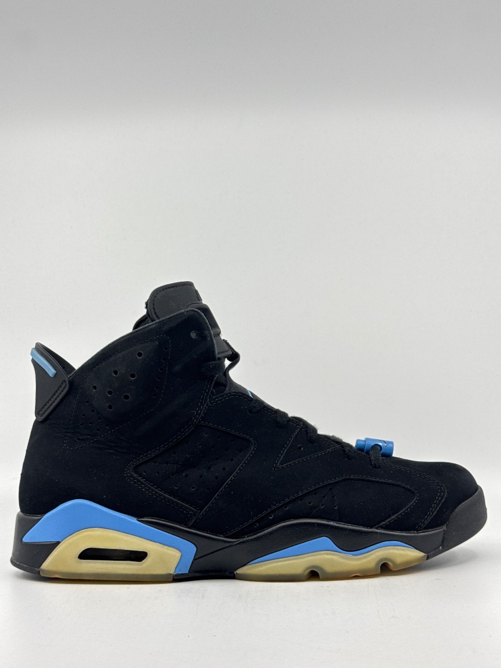 *USED* AJ 6 - UNC