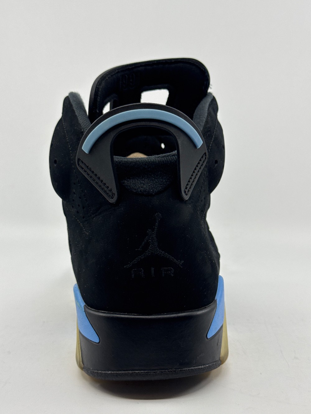 *USED* AJ 6 - UNC